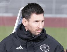 包含梅西迎来十五赛季出色发挥，IG观众热烈欢呼！赛场气氛高涨的词条